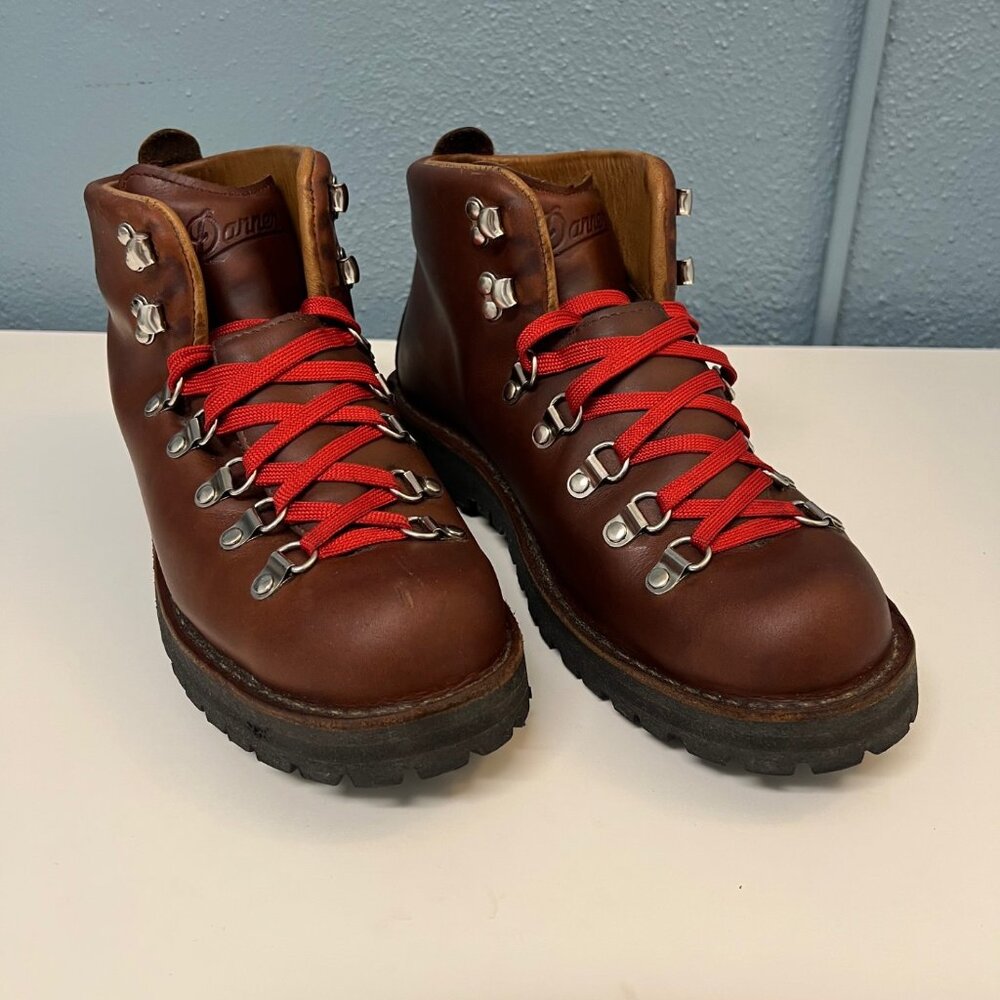 Danner Men's Mountain Light Cascade Clovis 9.5 EE